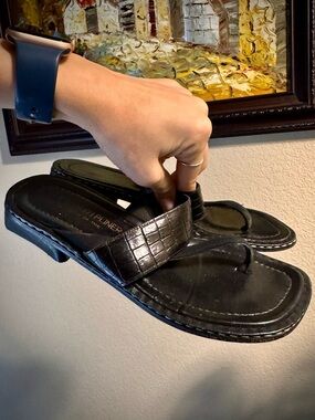 Donald J Pliner Black Leather Square Toe Sandals 7